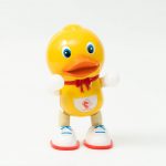 Con vịt nhảy dùng pin LT2016-G2